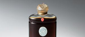 香水メーカーの香水瓶 | 高砂香料工業株式会社